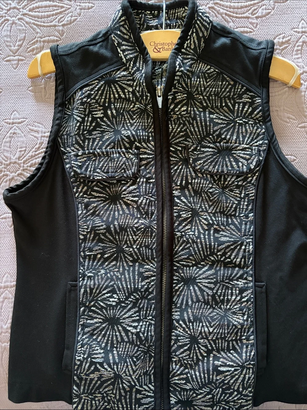 Christopher & Banks Black Floral-Pattern Zip Front Sleeveless Vest - Picture 3 of 6
